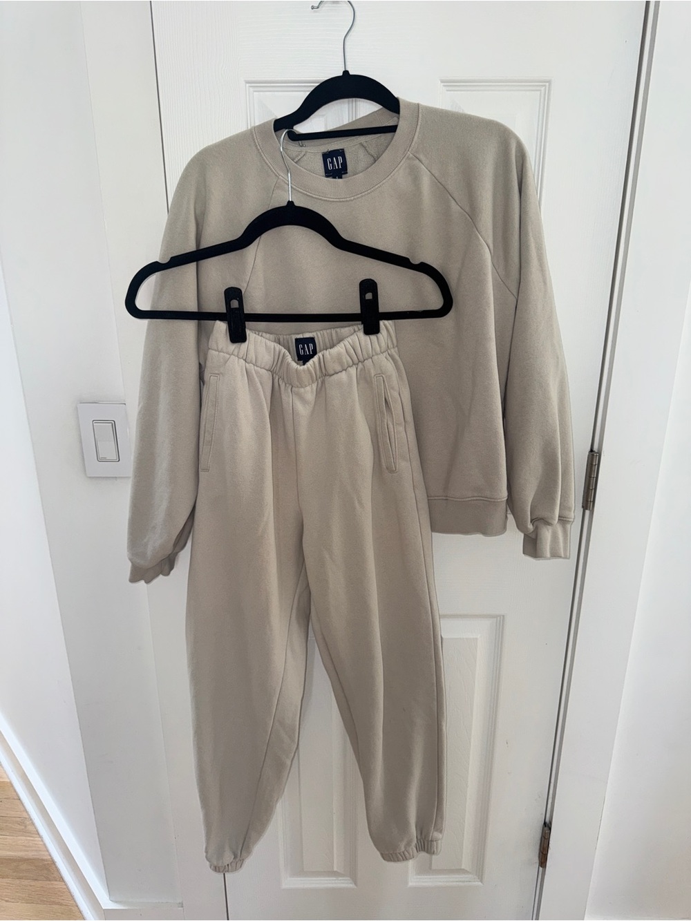 GAP Neutral Tan Crewneck Sweatshirt & Joggers Set